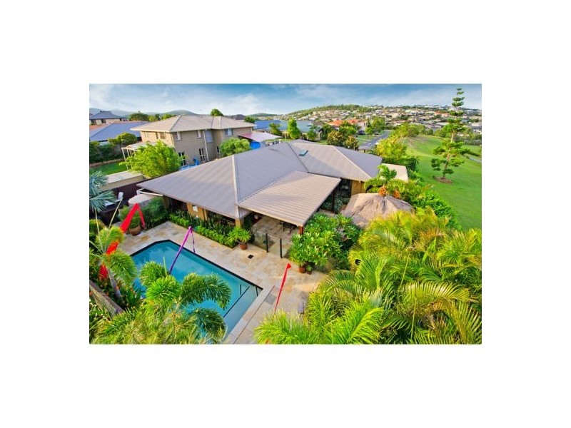 6 Mellum Circuit, Pacific Pines QLD 4211