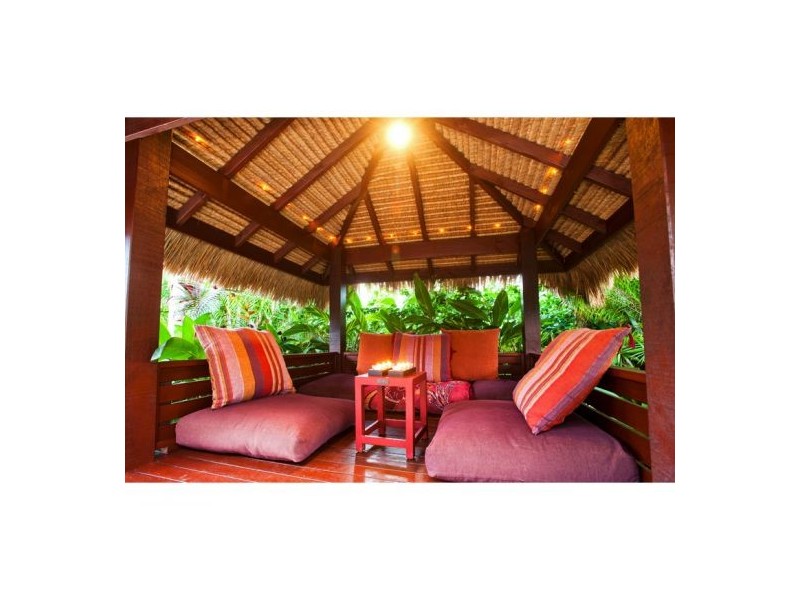 6 Mellum Circuit, Pacific Pines QLD 4211