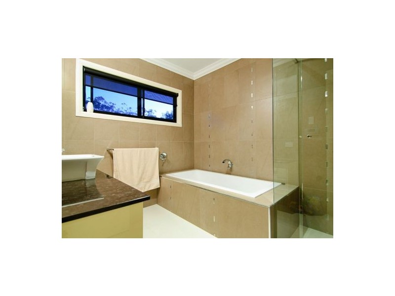 9 Veninde Lane, Coomera Waters QLD 4209