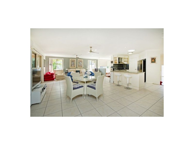 4 Astor Terrace, Coomera Waters QLD 4209