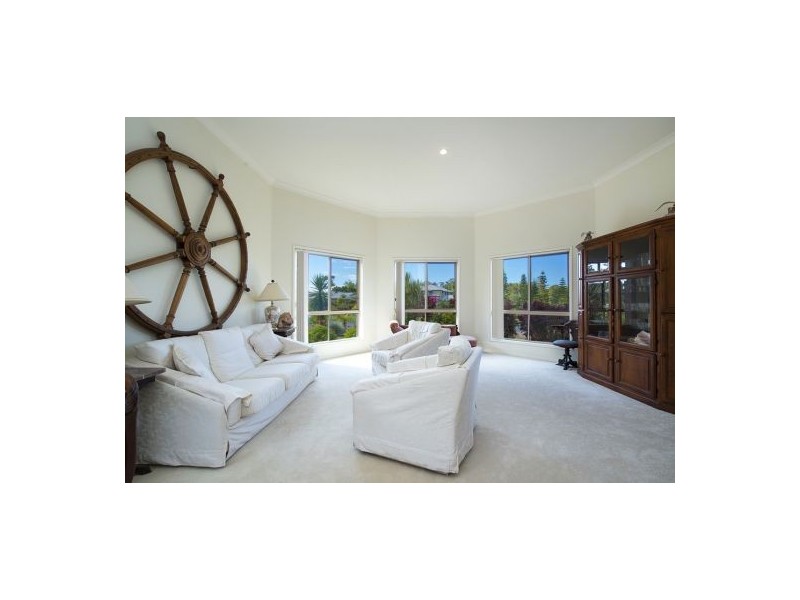 4 Astor Terrace, Coomera Waters QLD 4209