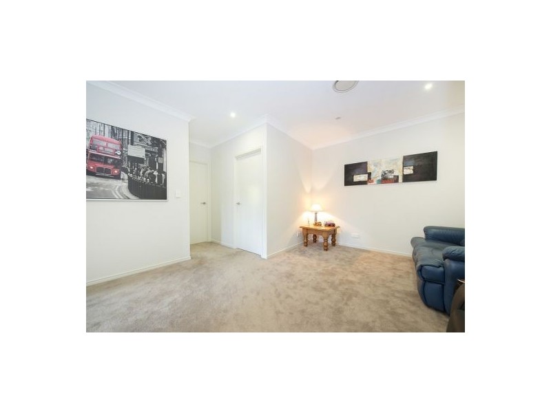12 Katinka Circuit, Coomera Waters QLD 4209