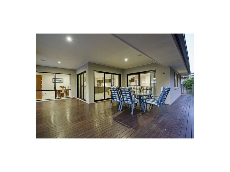 12 Katinka Circuit, Coomera Waters QLD 4209