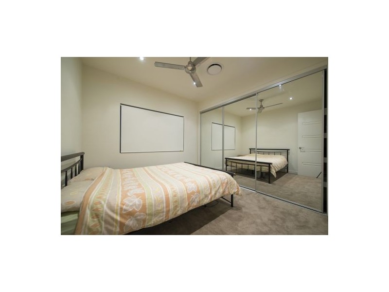 7 Sailaway Court, Coomera Waters QLD 4209
