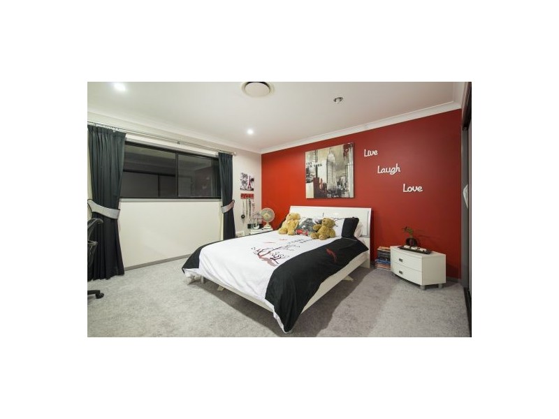 7 Atara Lane, Coomera Waters QLD 4209