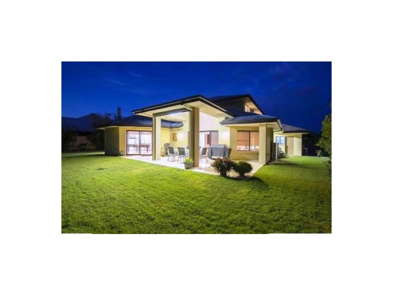 7 Atara Lane, Coomera Waters QLD 4209