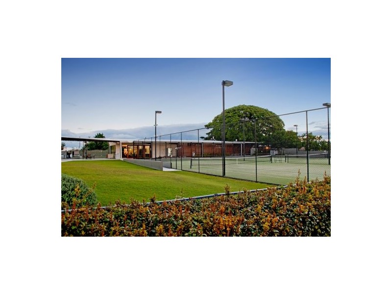9 Village High Crescent, Coomera Waters QLD 4209