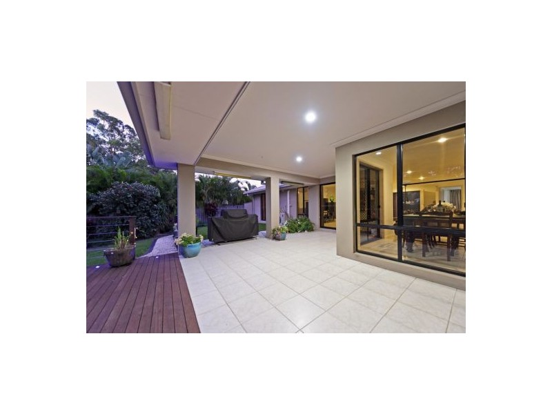 14 Helsal Court, Coomera Waters QLD 4209