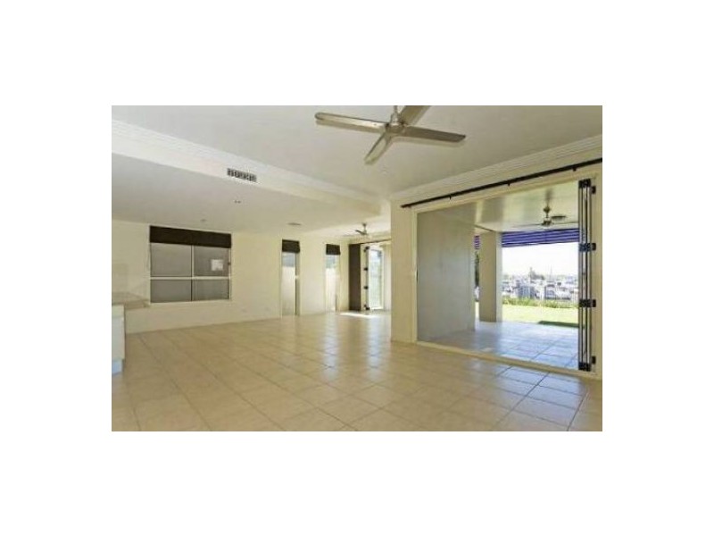 10 Brindabella Close, Coomera Waters QLD 4209