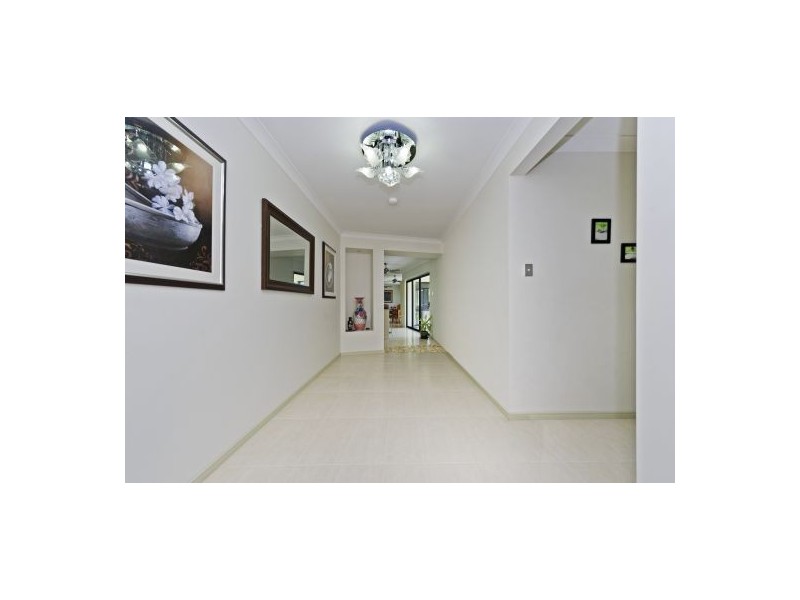 1 Macleay Circuit, Upper Coomera QLD 4209