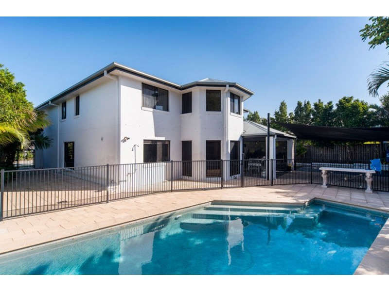 4 Anitra Lane, Coomera Waters QLD 4209