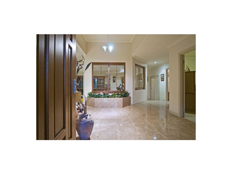 24 Ragamuffin Drive West, Coomera Waters QLD 4209