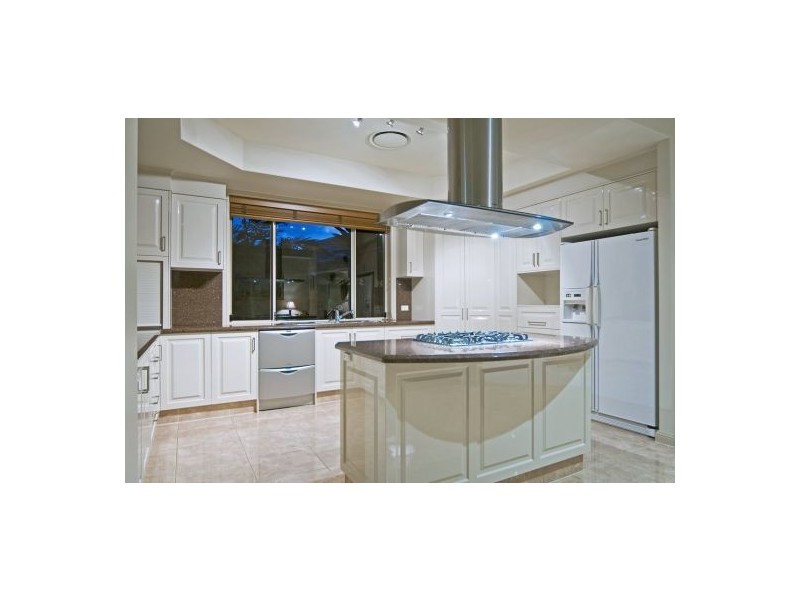 24 Ragamuffin Drive West, Coomera Waters QLD 4209