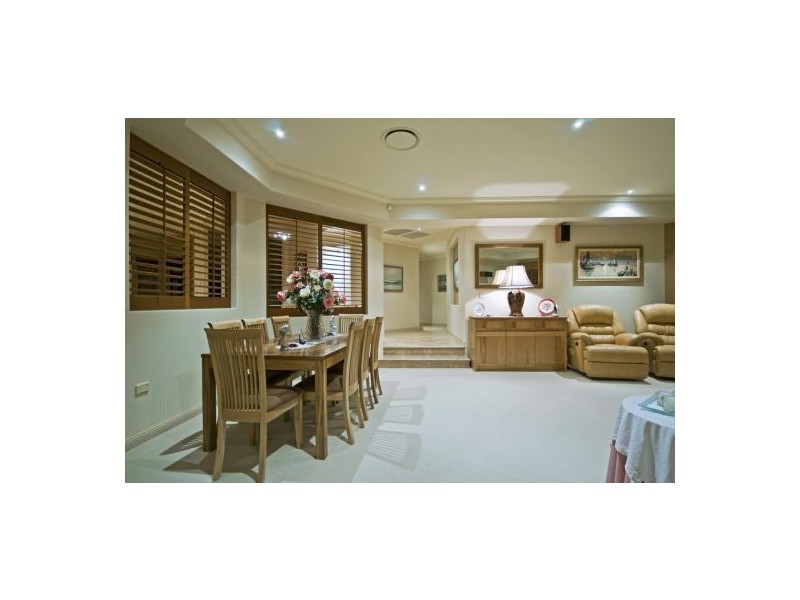 24 Ragamuffin Drive West, Coomera Waters QLD 4209