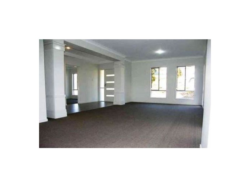 45 Village High, Coomera Waters QLD 4209