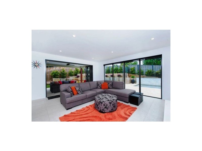 10 Village High Crescent, Coomera Waters QLD 4209