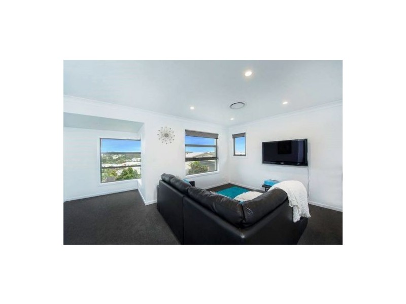 10 Village High Crescent, Coomera Waters QLD 4209