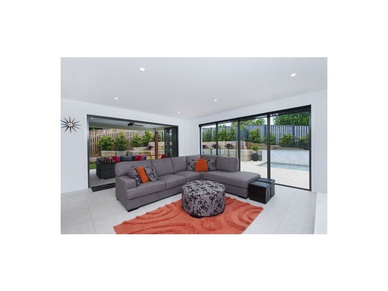 10 Village High Crescent, Coomera Waters QLD 4209