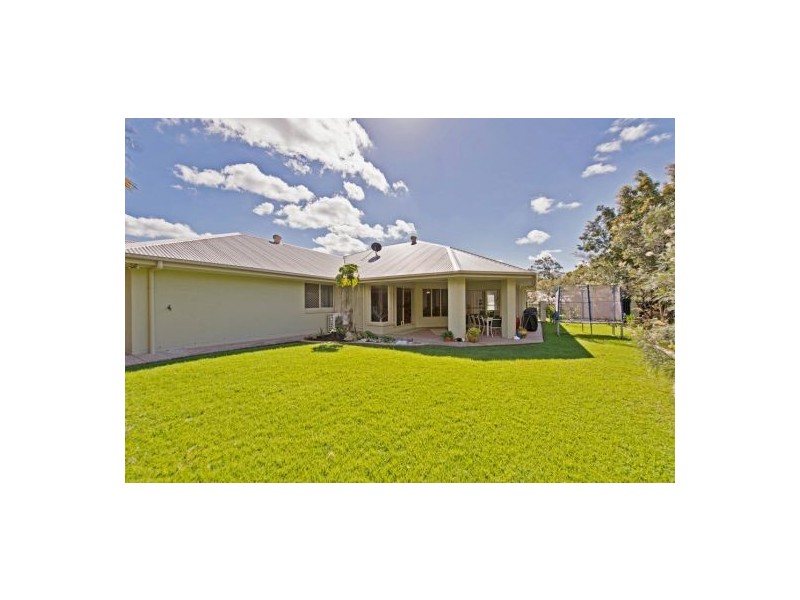 2 Pacha Close, Coomera Waters QLD 4209