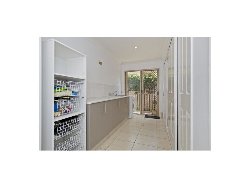 2 Pacha Close, Coomera Waters QLD 4209