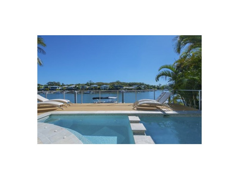 20 Buccaneer Way, Coomera Waters QLD 4209