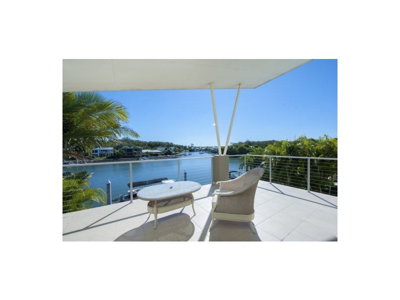 20 Buccaneer Way, Coomera Waters QLD 4209