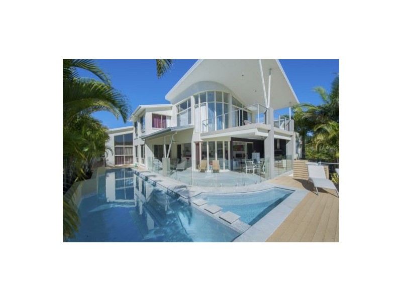 20 Buccaneer Way, Coomera Waters QLD 4209