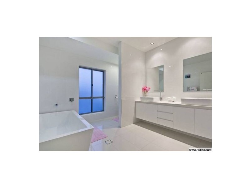 3 Impeccable Circuit, Coomera Waters QLD 4209