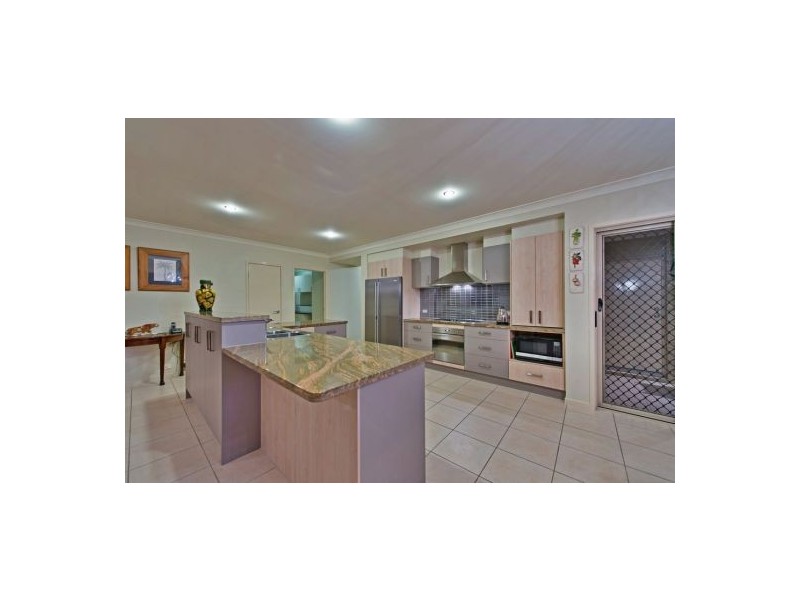 4 Zeus Circuit, Coomera Waters QLD 4209