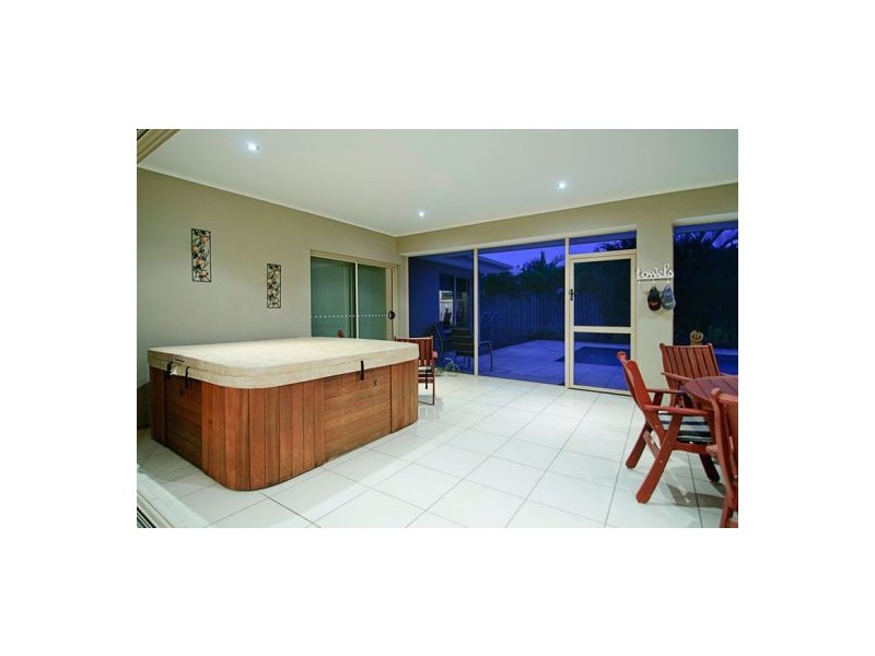 4 Ratu Lane, Coomera Waters QLD 4209