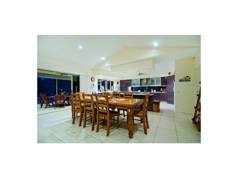 4 Ratu Lane, Coomera Waters QLD 4209
