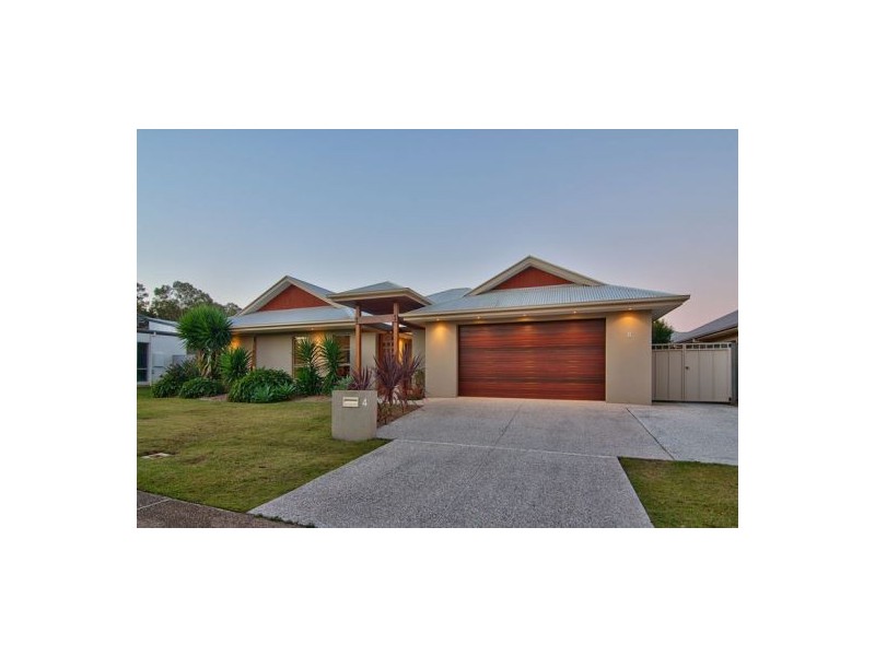 4 Ratu Lane, Coomera Waters QLD 4209