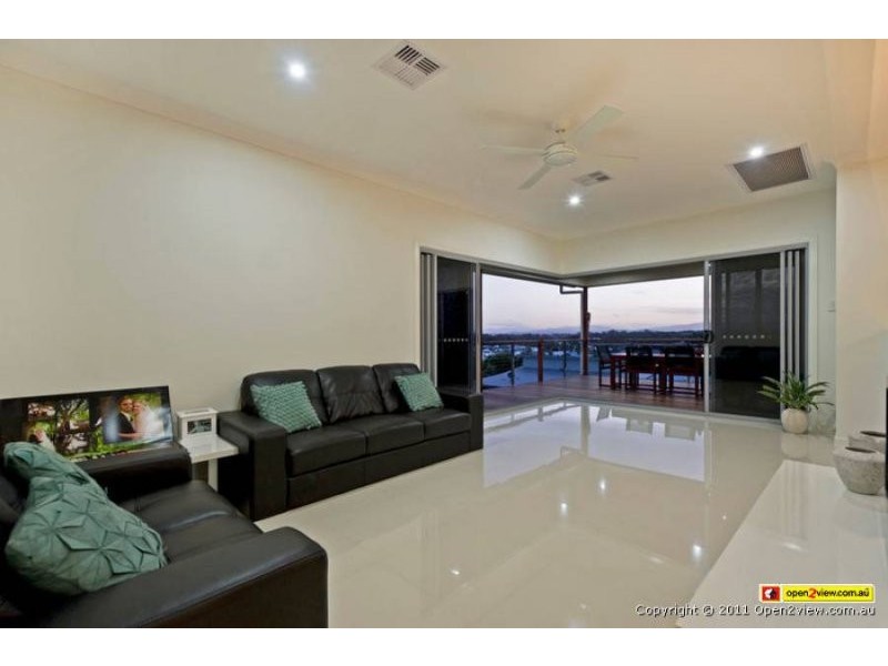 4 Impeccable Circuit, Coomera Waters QLD 4209