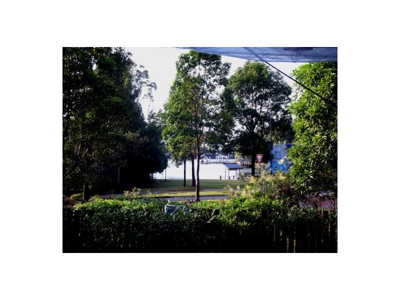 2 Pathfinder Road, Coomera Waters QLD 4209