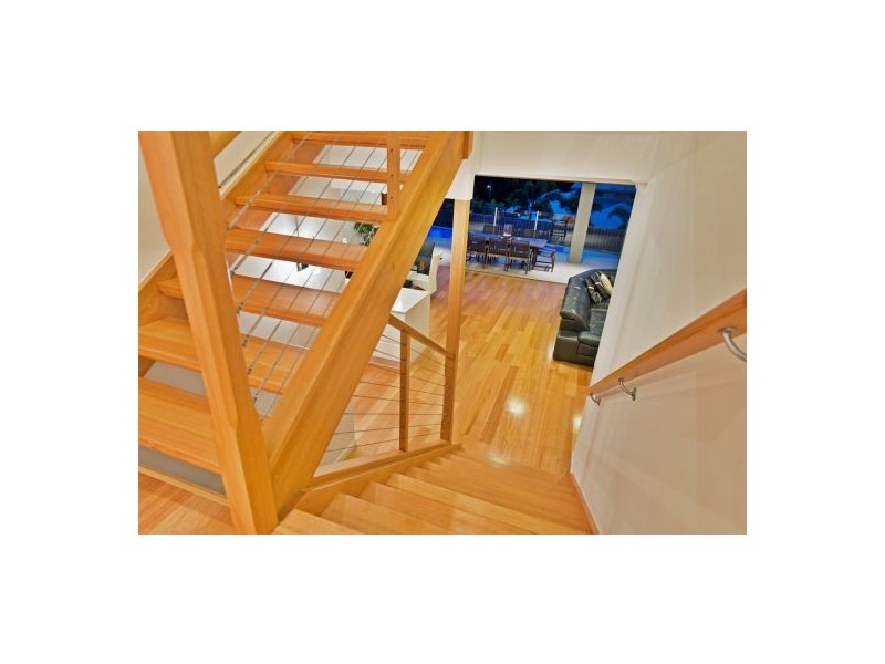 8 Berrimilla Lane, Coomera Waters QLD 4209