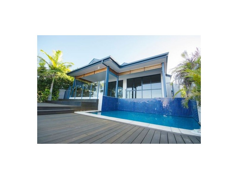 1 Ripple Court, Coomera Waters QLD 4209