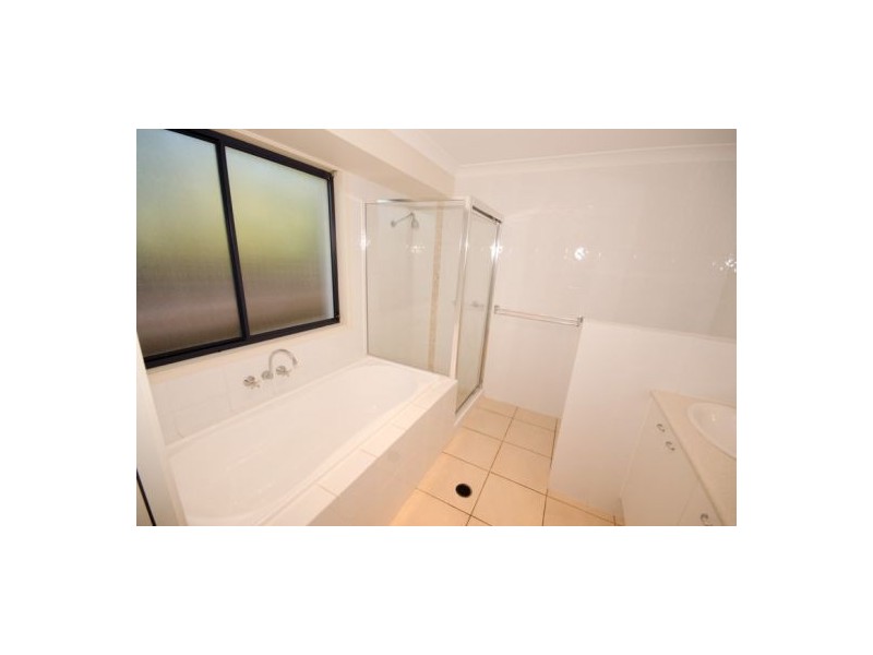 1 Ripple Court, Coomera Waters QLD 4209