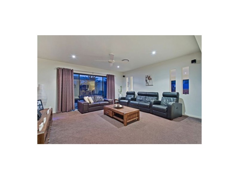 51 Impeccable Circuit, Coomera Waters QLD 4209