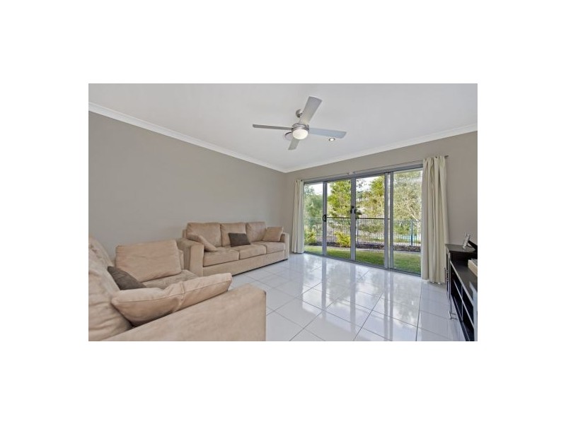 17 Ruthean Circuit, Coomera Waters QLD 4209