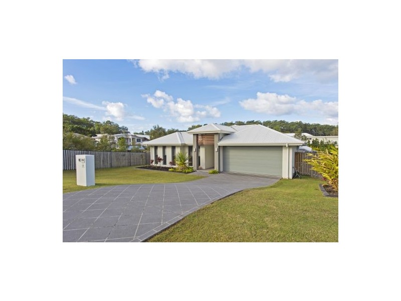 17 Ruthean Circuit, Coomera Waters QLD 4209