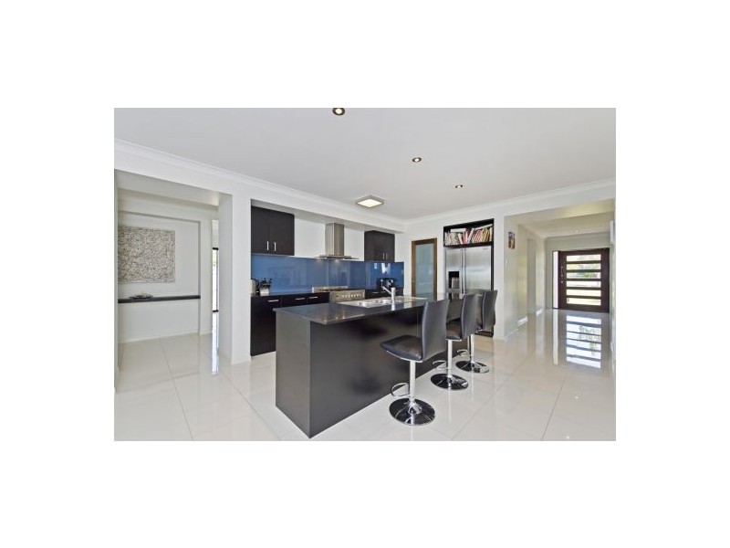 1 Bottletree Circuit, Coomera QLD 4209