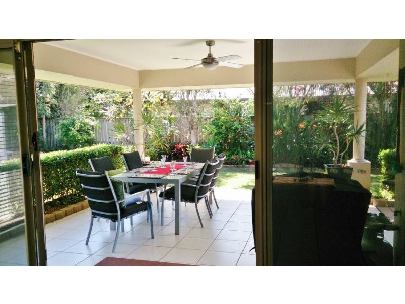 6 Anitra Lane, Coomera Waters QLD 4209