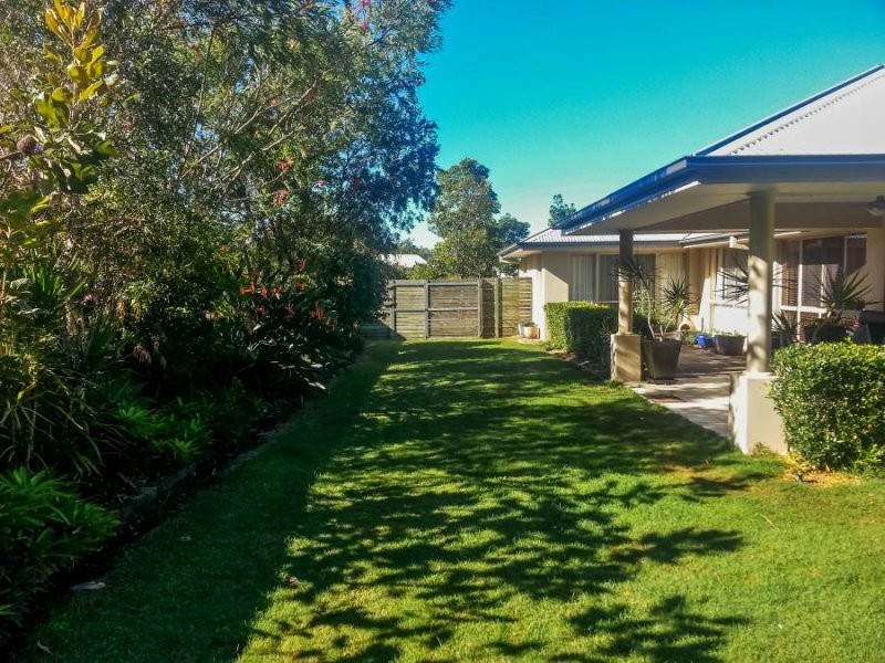 6 Anitra Lane, Coomera Waters QLD 4209