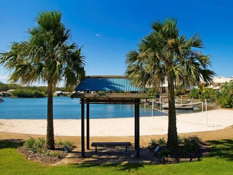 6 Anitra Lane, Coomera Waters QLD 4209