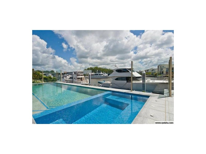 70 Brindabella Close, Coomera Waters QLD 4209