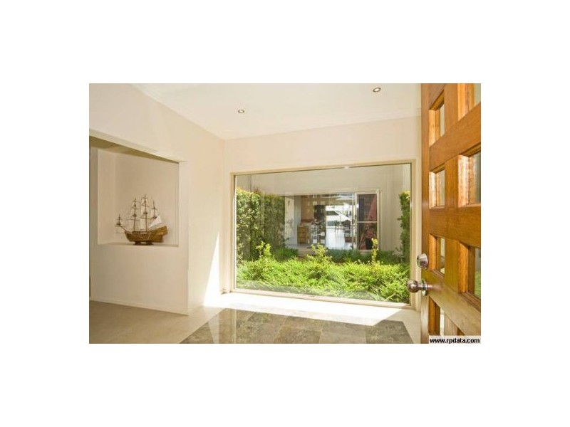 70 Brindabella Close, Coomera Waters QLD 4209
