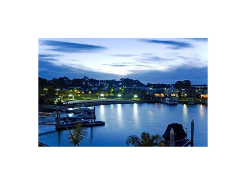 12 Buccaneer Way, Coomera Waters QLD 4209