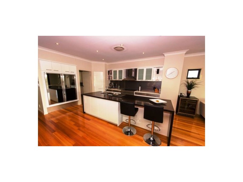 12 Buccaneer Way, Coomera Waters QLD 4209