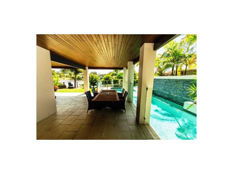 12 Buccaneer Way, Coomera Waters QLD 4209