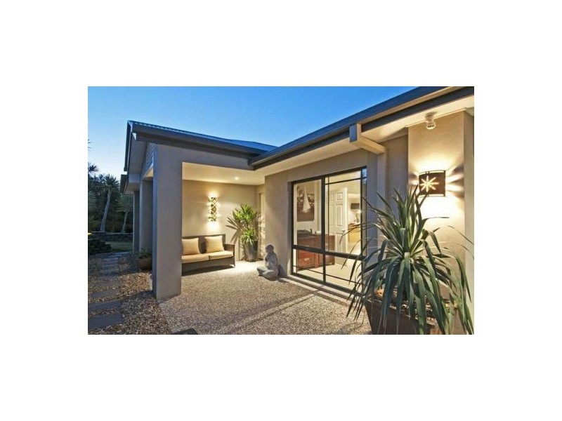 4 Beau Geste Place, Coomera Waters QLD 4209